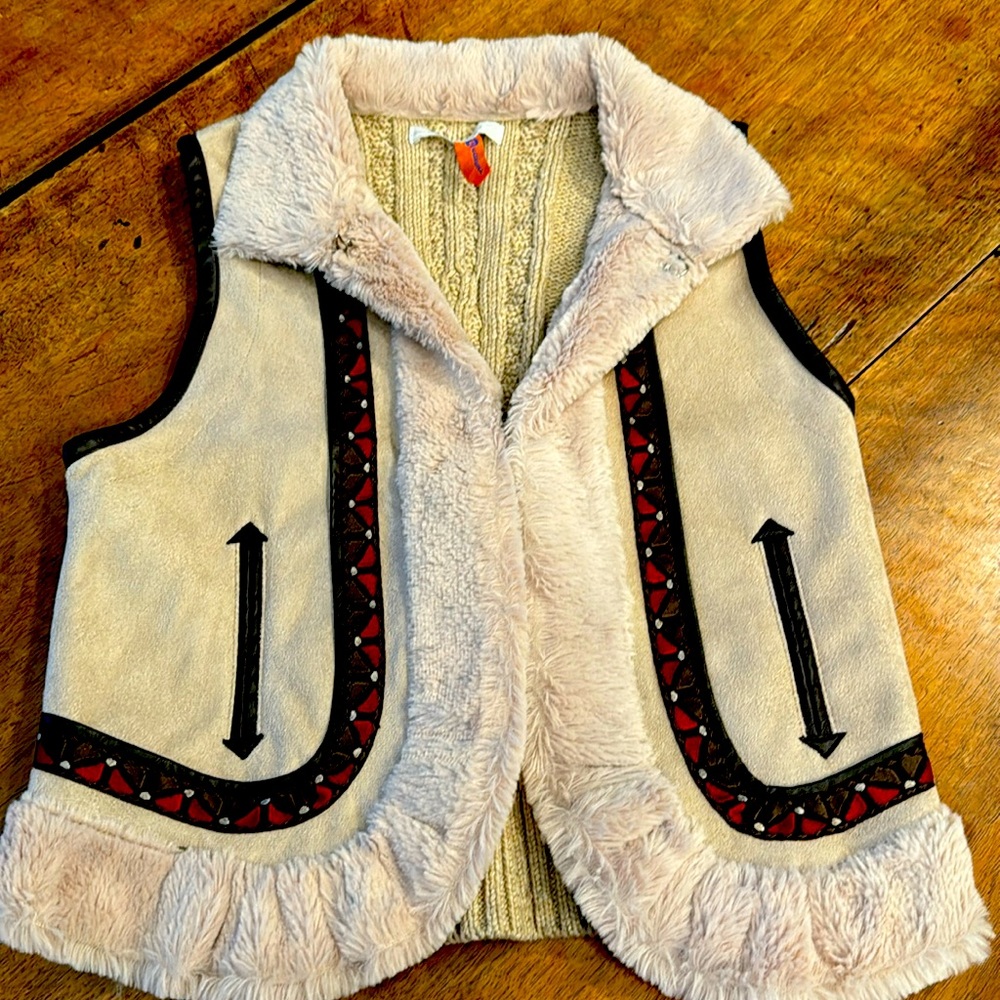 Fall faux fur vest